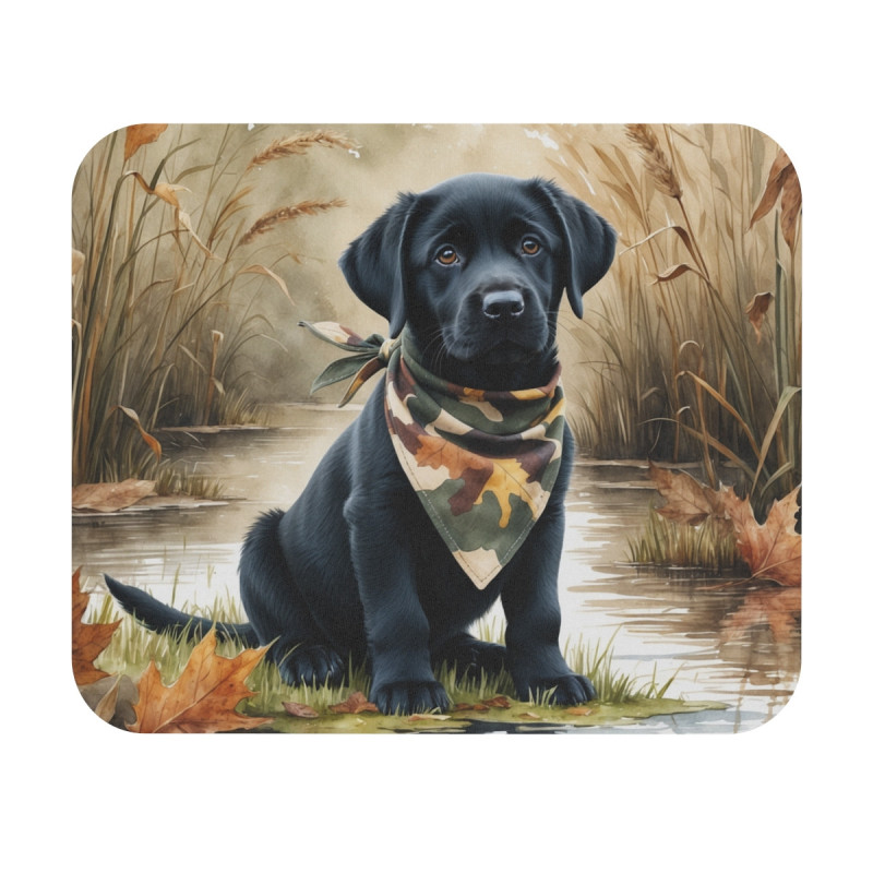 Tapis de souris 22x18 cm – Chiot Labrador Noir Automne – Foulard Camouflage – Illustration Aquarelle – Surface Antidérapante