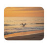 Tapis de souris 22x18 cm – Pélican au Coucher du Soleil – Bord de Mer Doré & Sérénité Océane