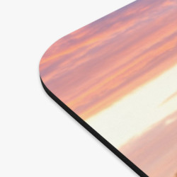 Tapis de souris 22x18 cm – Flamant Rose au Coucher du Soleil – Élégance & Sérénité Tropicale