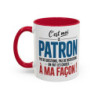 Tasse C’est Moi le Patron – Mug Texte Humoristique  Cadeau Bureau Original Design Noir Bleu Rouge  325 ml