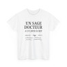 T-shirt Humour Médecin “Un Sage Docteur a Un Jour Écrit…” – Design Médical Drôle – Unisexe – Blanc, Gris Sport ou Noir