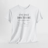 T-shirt Humour Médecin “Un Sage Docteur a Un Jour Écrit…” – Design Médical Drôle – Unisexe – Blanc, Gris Sport ou Noir