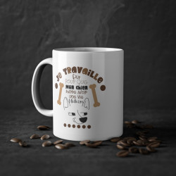 Mug Humour chien Je travaille tasse céramique amour drôle idée cadeau originale anniversaire femme homme fille garçon 325ml