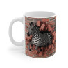 Mug Zèbre Sauvage Traversant un Mur de Briques - Design 3D Dynamique pour Amoureux de la Faune Africaine et de l'Art Original