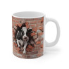 Mug Vache Holstein Traversant un Mur de Briques - Design 3D Amusant et Original pour les Amoureux de la Ferme et des Animaux