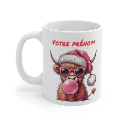 Mug de Noël Personnalisé - Vache Écossaise Cool avec Bonnet de Noël et Bulle de Chewing-Gum - Prénom au Choix