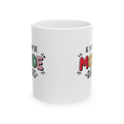 Mug "Il y a Trop de Monde Dehors" - Tasse Humoristique, Design Coloré et Original Amateurs d'Humour et Moment de Pause-Café