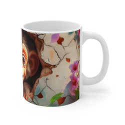 Tasse Mug Bébé Singe Mignon – Petit Singe Cartoon Malicieux avec Fleurs Roses et Mur Craquelé