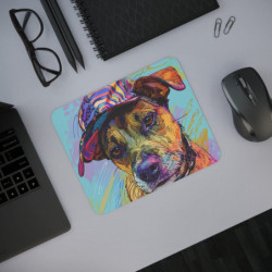 Tapis de Souris Chien Casquette Colorée  Illustration Street Art Texturée  Accessoire Bureau Original et Urbain