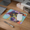 Tapis de Souris Chien Casquette Colorée  Illustration Street Art Texturée  Accessoire Bureau Original et Urbain