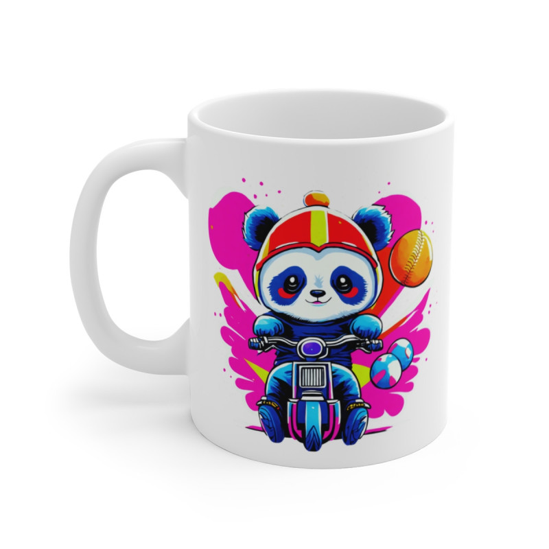 Mug Panda à Moto – Design Cartoon Kawaii – Casque Rouge et Décor Pop – Univers Enfant & Fun