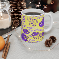 Mug Witch Vibes – Chapeau de Sorcière Violet – Tasse Halloween Magique et Fun – Cadeau Sorcière ou Fan de Magie 325ml